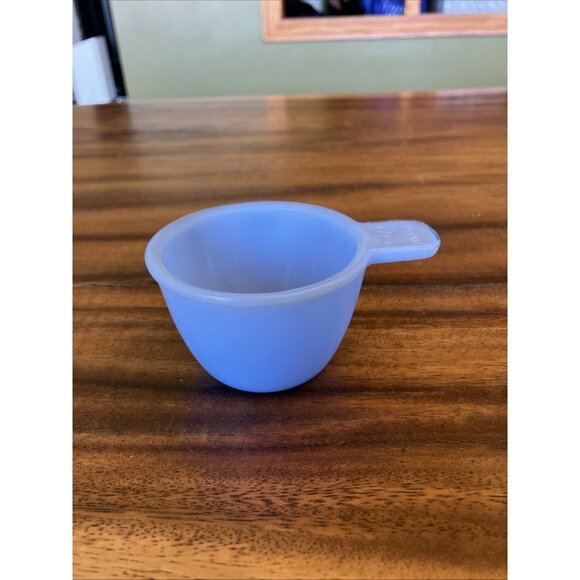 Vintage Delphite Blue Milk Glass 1/3 Cup Measuring Tab Handle - Picture 5 of 10
